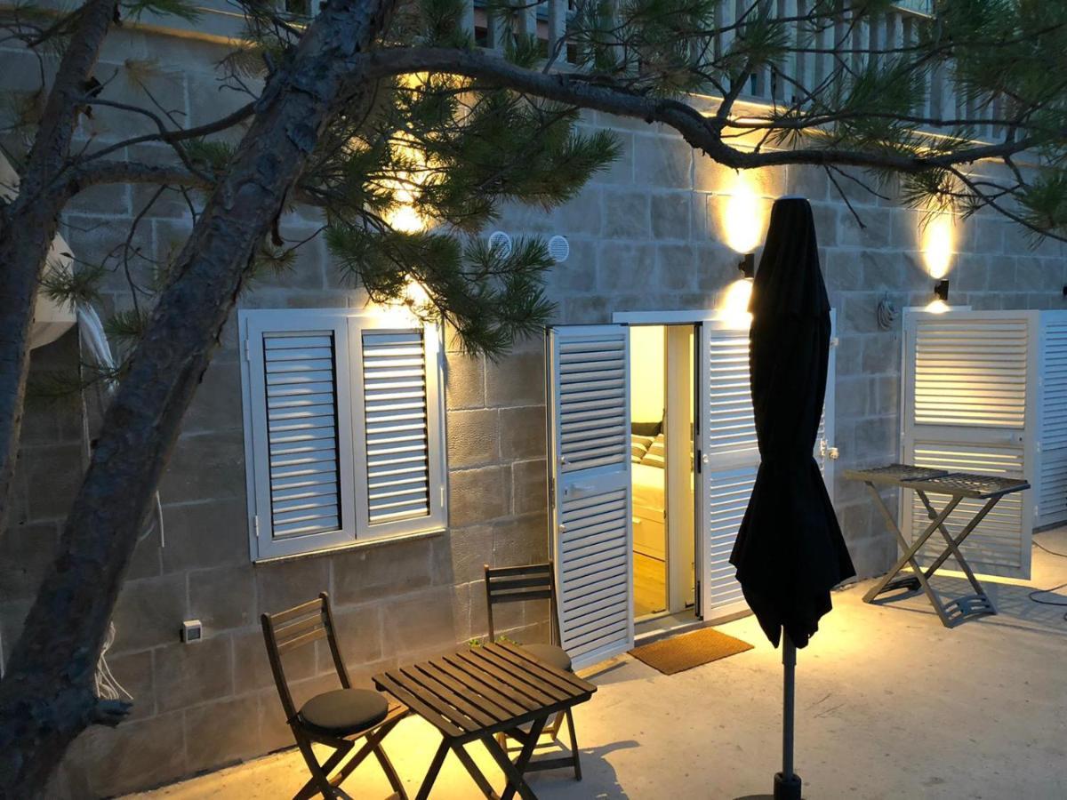 Apartmani カリ エクステリア 写真