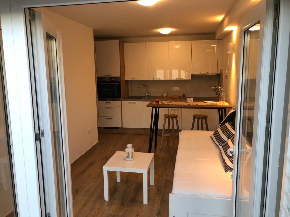 Apartmani カリ エクステリア 写真