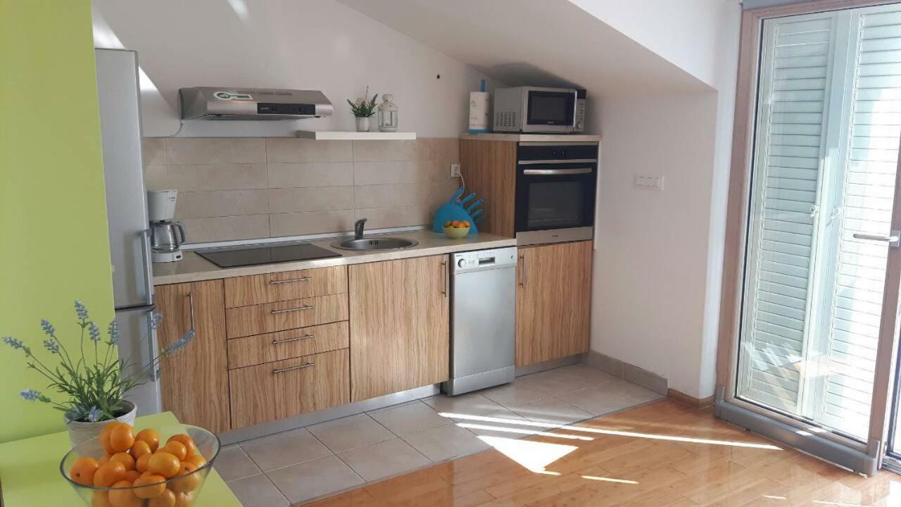 Apartmani カリ エクステリア 写真
